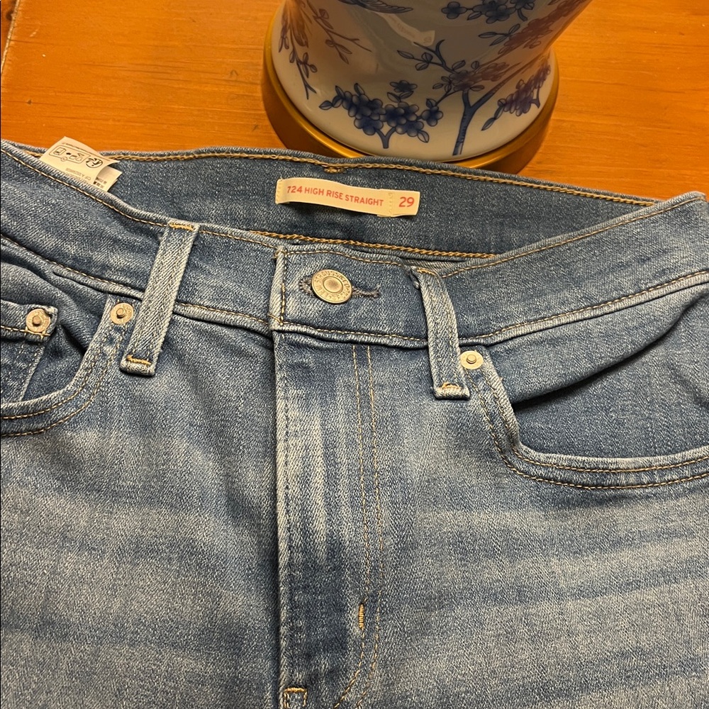 Levi’s Women's 724 High Rise Straight Leg Denim Jeans